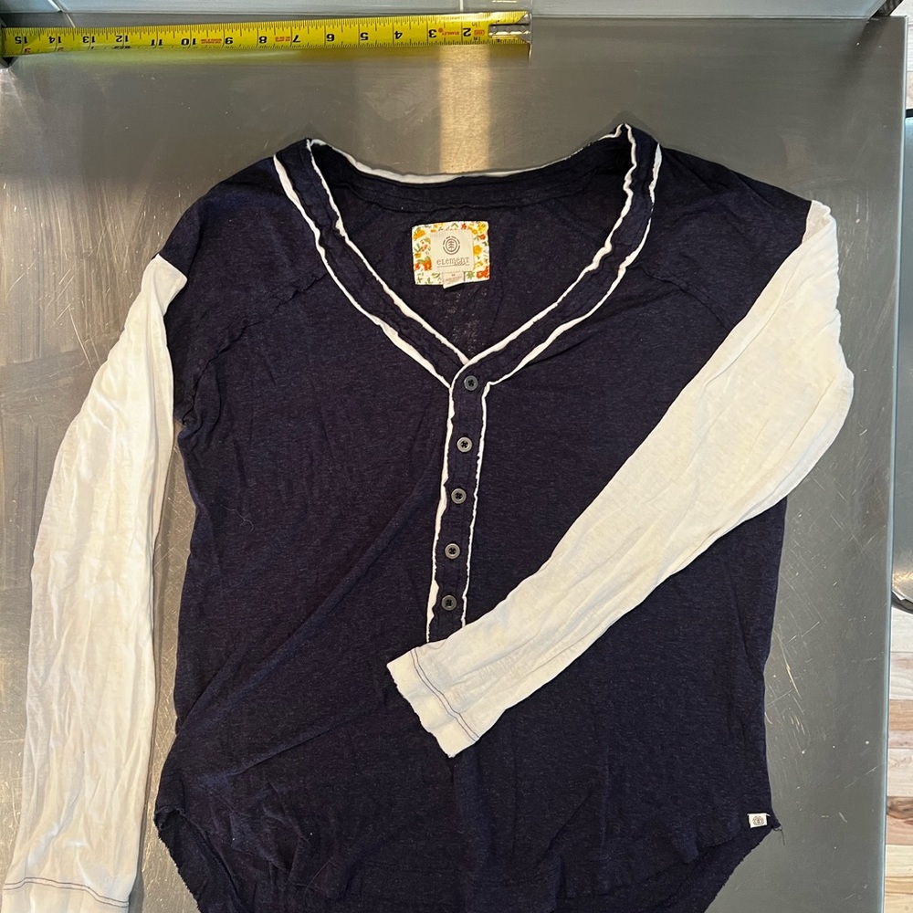 Element jersey soft T-shirt, long sleeve . Women’s medium